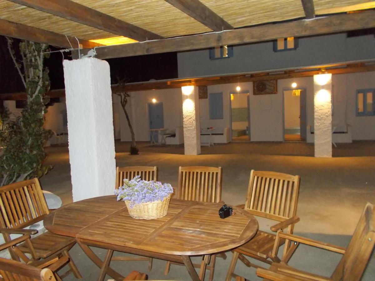 Παραθιν Αλοσ 2 Apartment Skyros Exterior photo